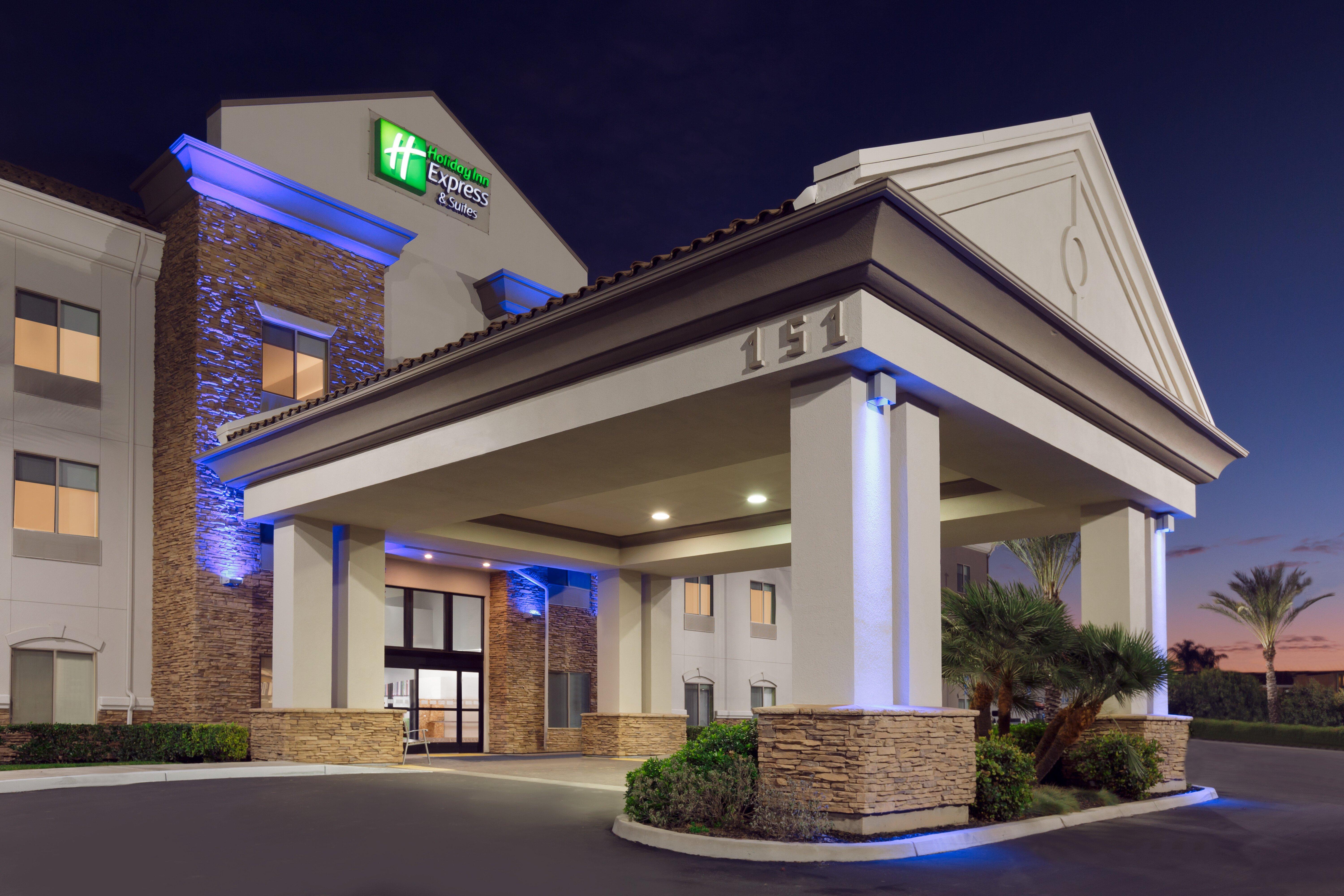 Holiday Inn Express Hotel & Suites Merced, An Ihg Hotel Exterior photo